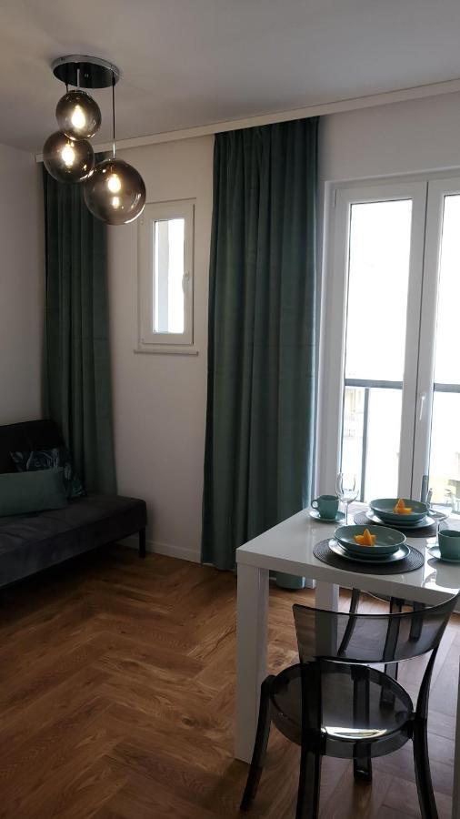 Malibu Apartments Бибионе Экстерьер фото