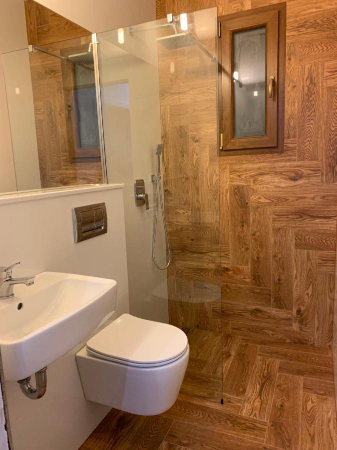 Malibu Apartments Бибионе Экстерьер фото
