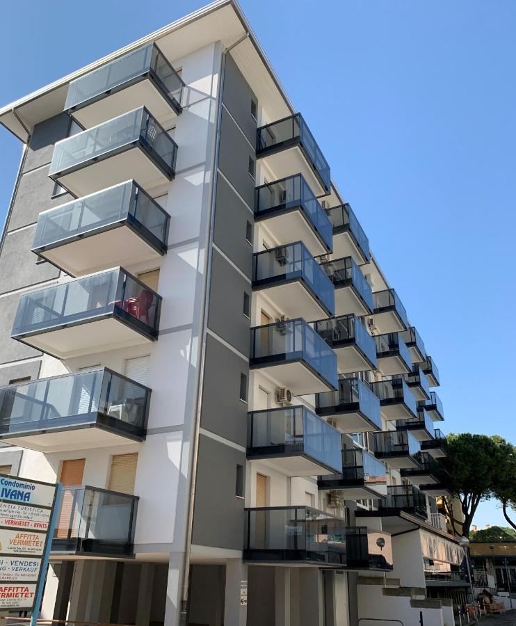 Malibu Apartments Бибионе Экстерьер фото