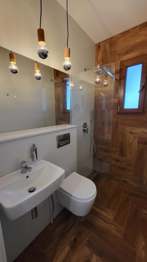 Malibu Apartments Бибионе Экстерьер фото